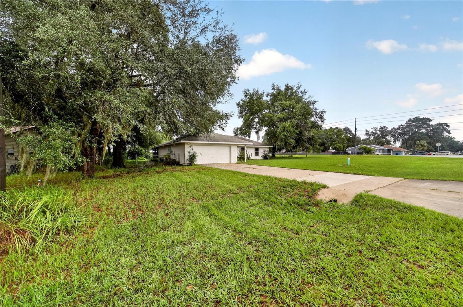 Single Family Residence at 248 BAHIA CIR, OCALA, photo 4 of 55