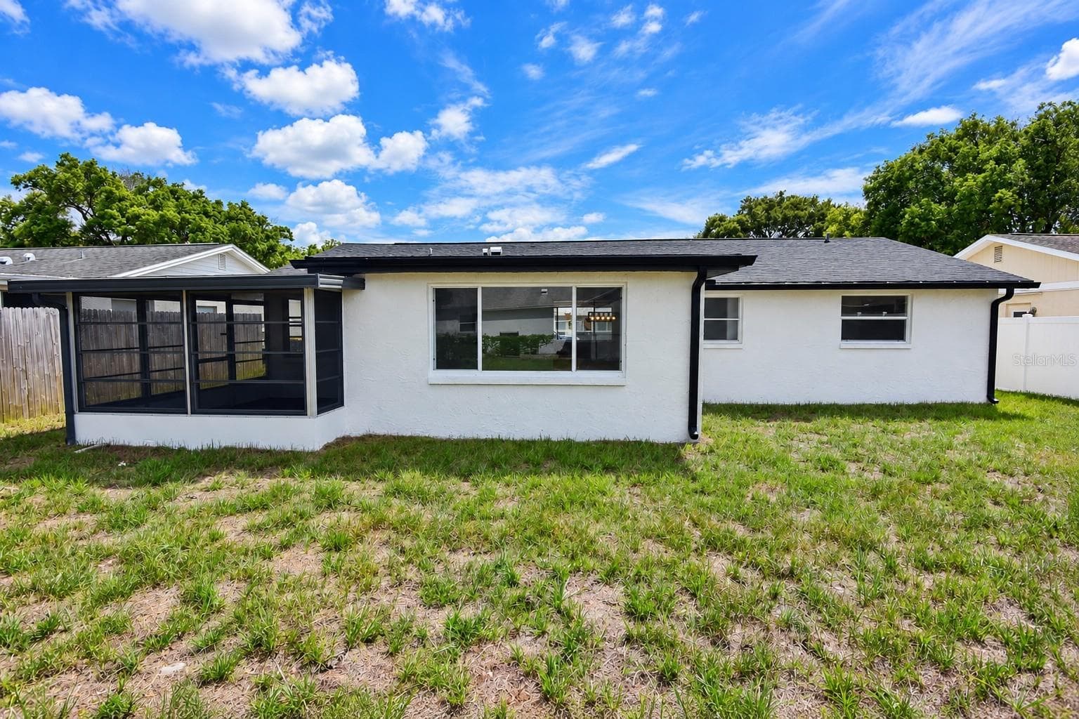 Single Family Residence at 7421 SANDALWOOD DR, PORT RICHEY, photo 25 of 32
