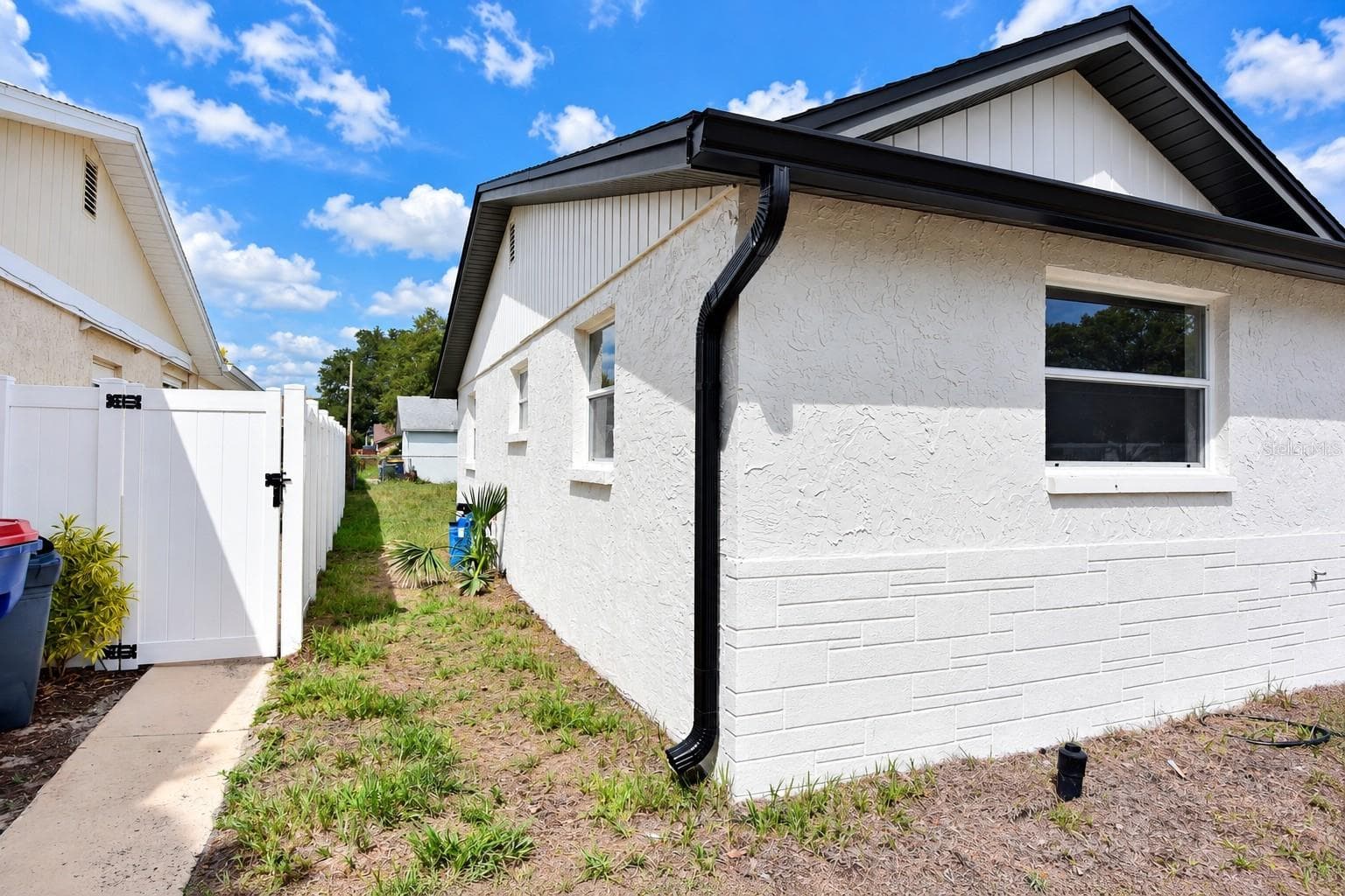 Single Family Residence at 7421 SANDALWOOD DR, PORT RICHEY, photo 26 of 32