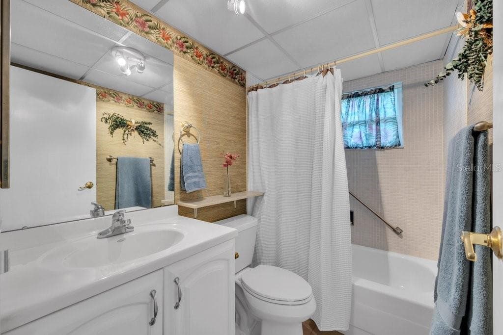 Bathroom 1 - 1802 BEDFORD LN #9, SUN CITY CENTER