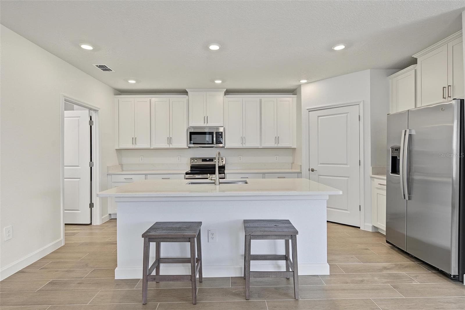 Villa at 32062 GRIFFIN SANDS LN, SAN ANTONIO, photo 9 of 85