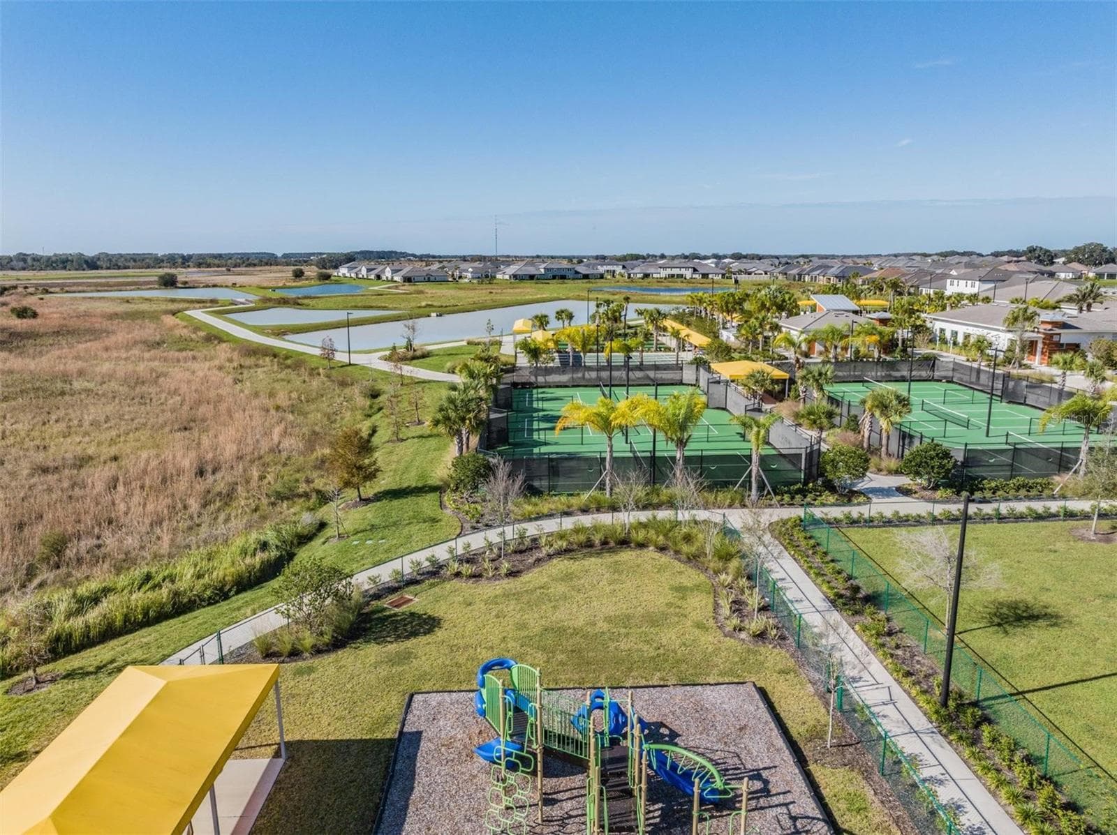 Villa at 32062 GRIFFIN SANDS LN, SAN ANTONIO, photo 42 of 85