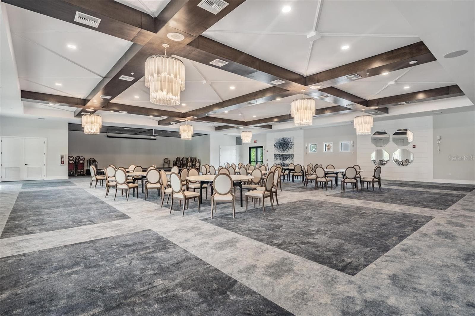 ball room - 32062 GRIFFIN SANDS LN, SAN ANTONIO