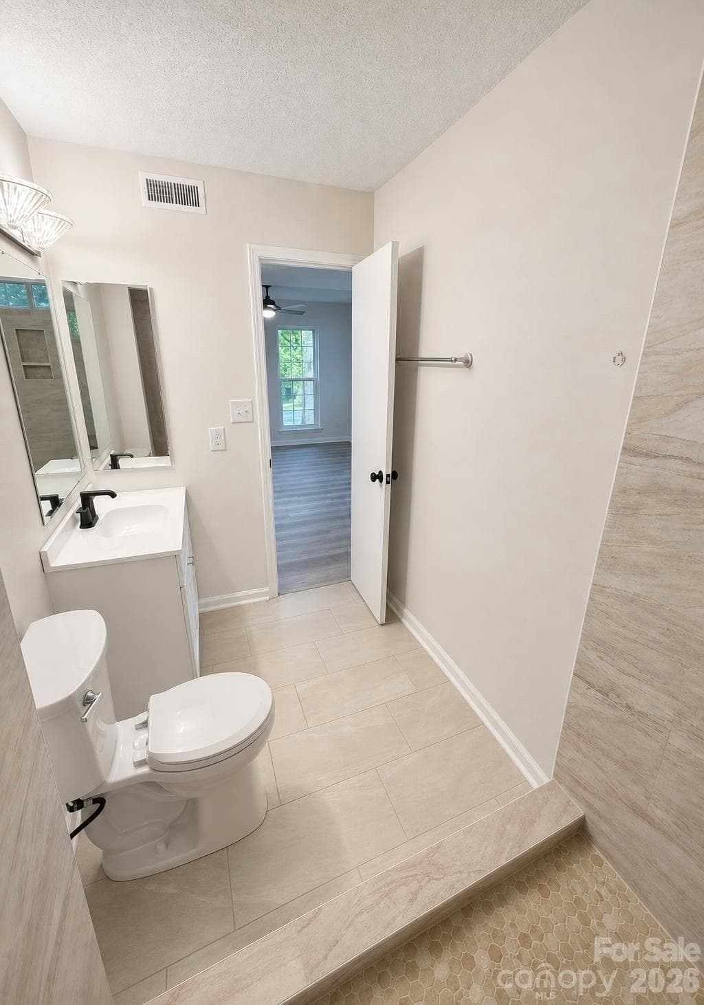 Single Family Residence at 10320 Conistan Place, Cornelius, photo 10 of 31