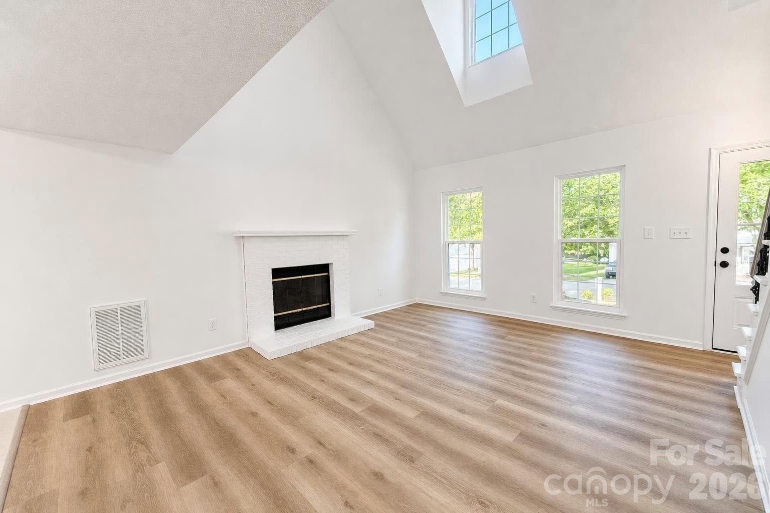Single Family Residence at 10320 Conistan Place, Cornelius, photo 12 of 31
