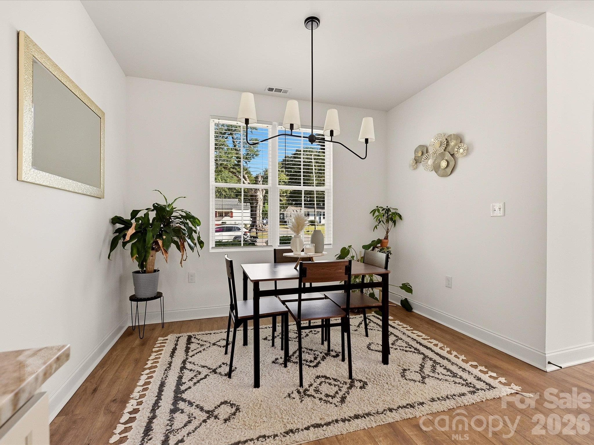 Dining area - 914 Flint Street Extension, Rock Hill
