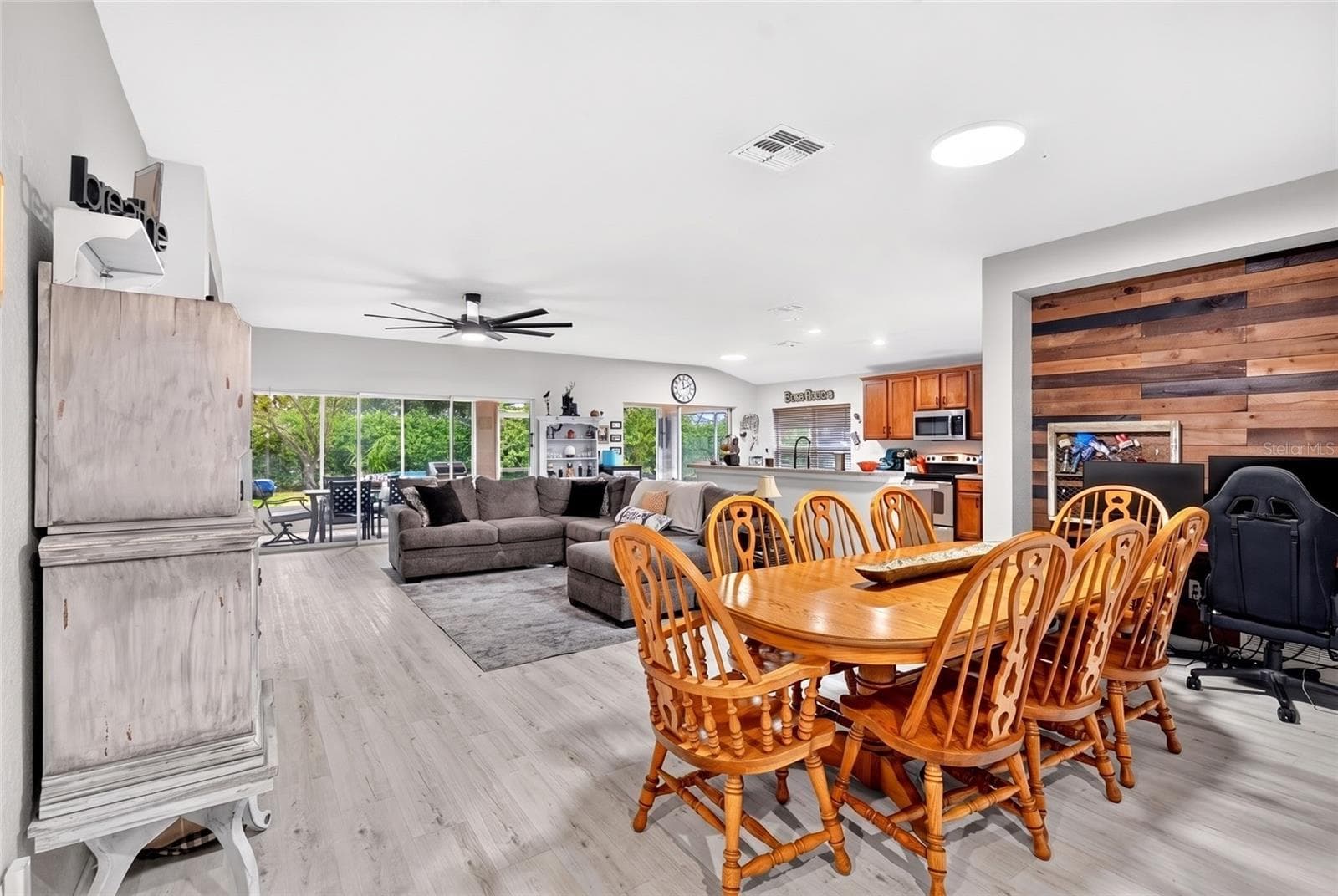 Single Family Residence at 4098 SW 47TH CT, OCALA, photo 14 of 62