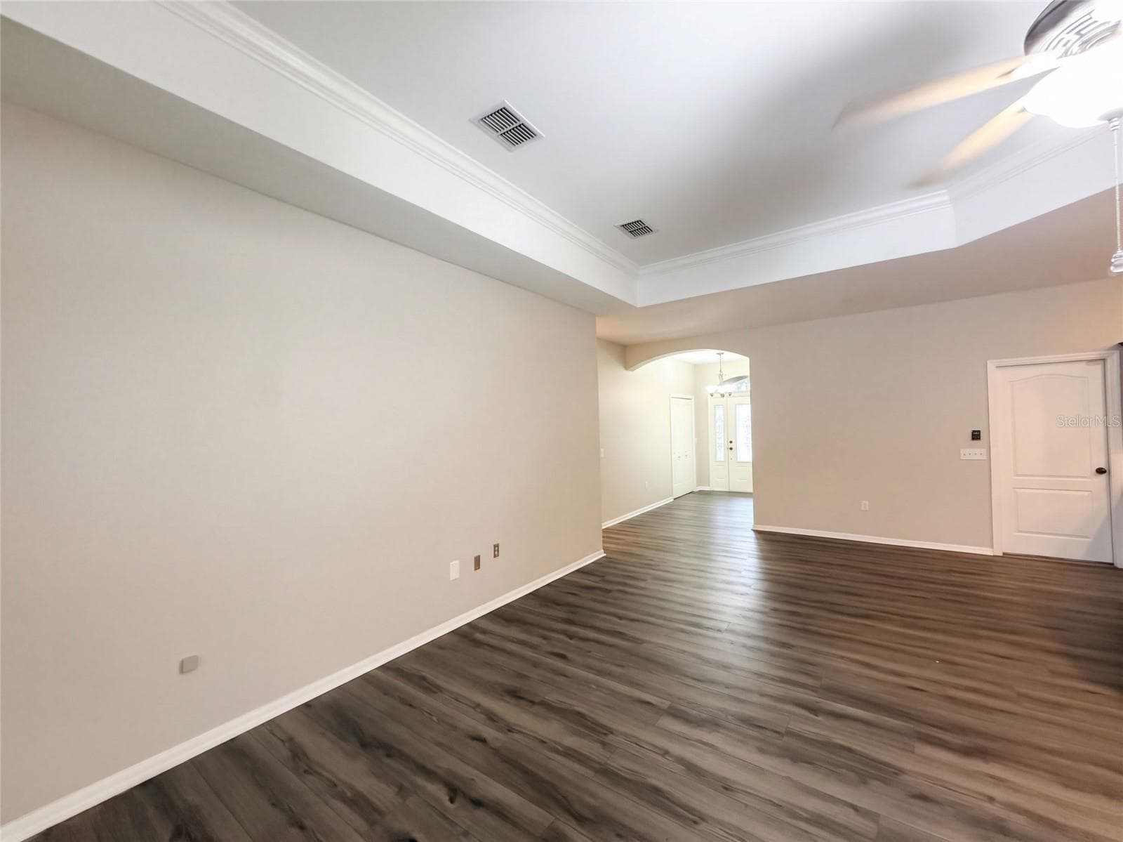 Single Family Residence at 219 WILLOW BEND PKWY, LUTZ, photo 9 of 28