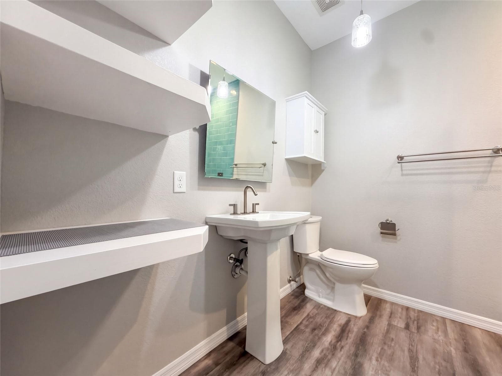 Single Family Residence at 219 WILLOW BEND PKWY, LUTZ, photo 12 of 28
