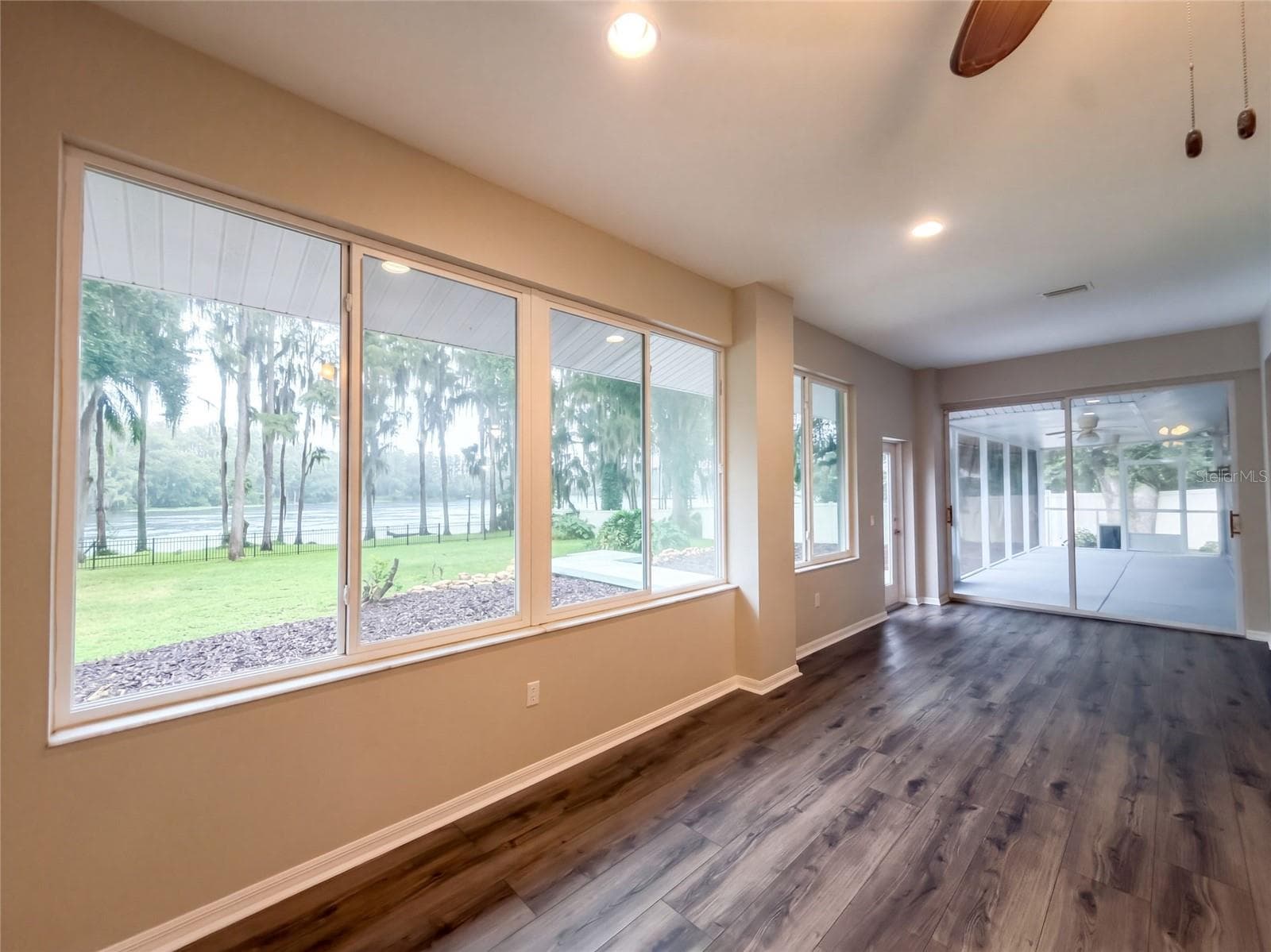 Single Family Residence at 219 WILLOW BEND PKWY, LUTZ, photo 16 of 28