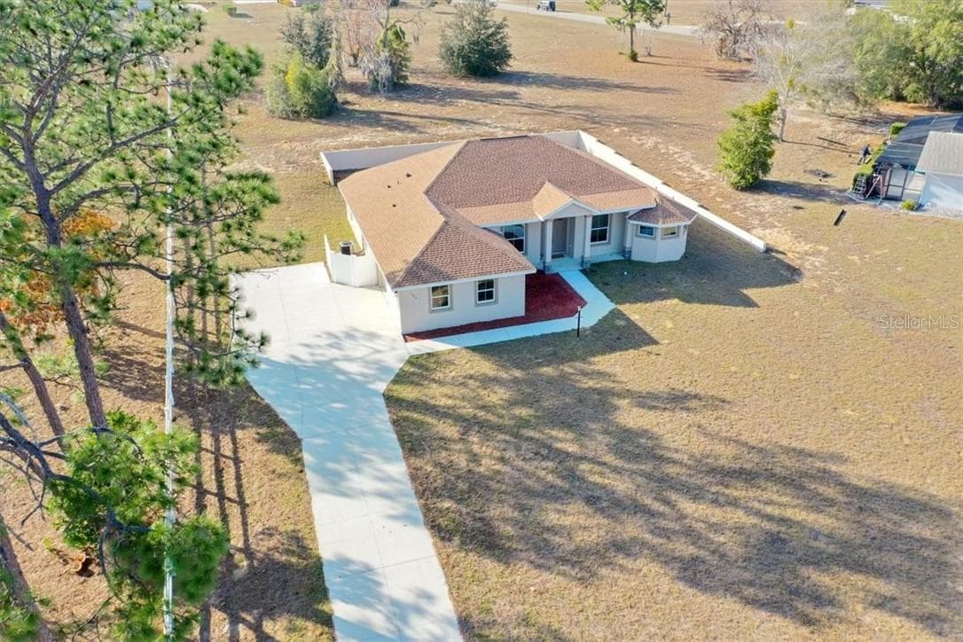 Single Family Residence at 1464 N Hambletonian DR, HERNANDO FL 34442, photo 2 of 52