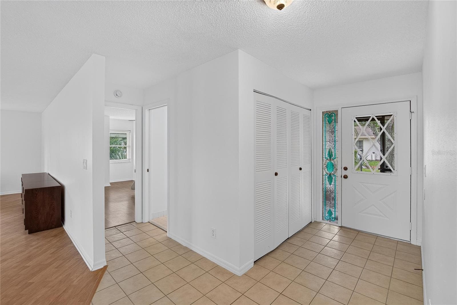 Interior Front Entry - 1308 LELAND DR #1308, SUN CITY CENTER