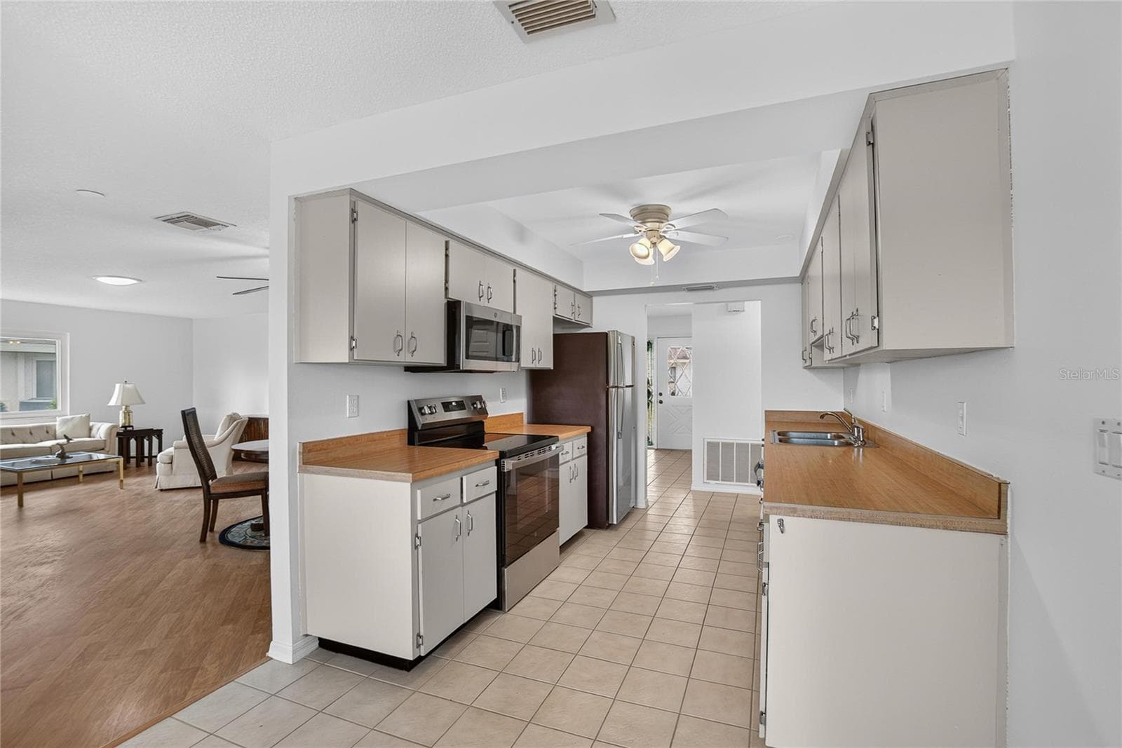 Condominium at 1308 LELAND DR #1308, SUN CITY CENTER, photo 17 of 66