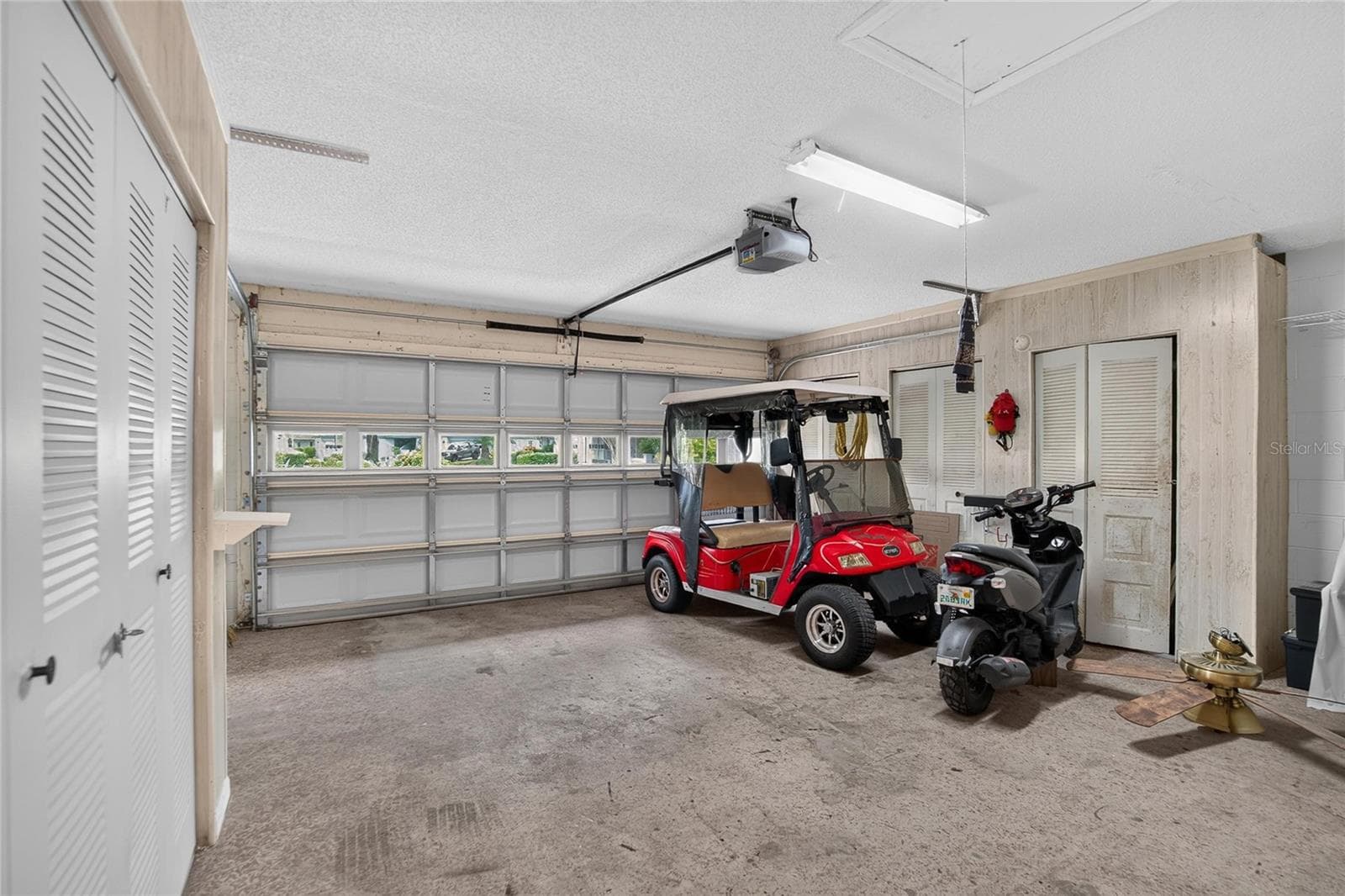 Two-Car Garage Interior - 1308 LELAND DR #1308, SUN CITY CENTER