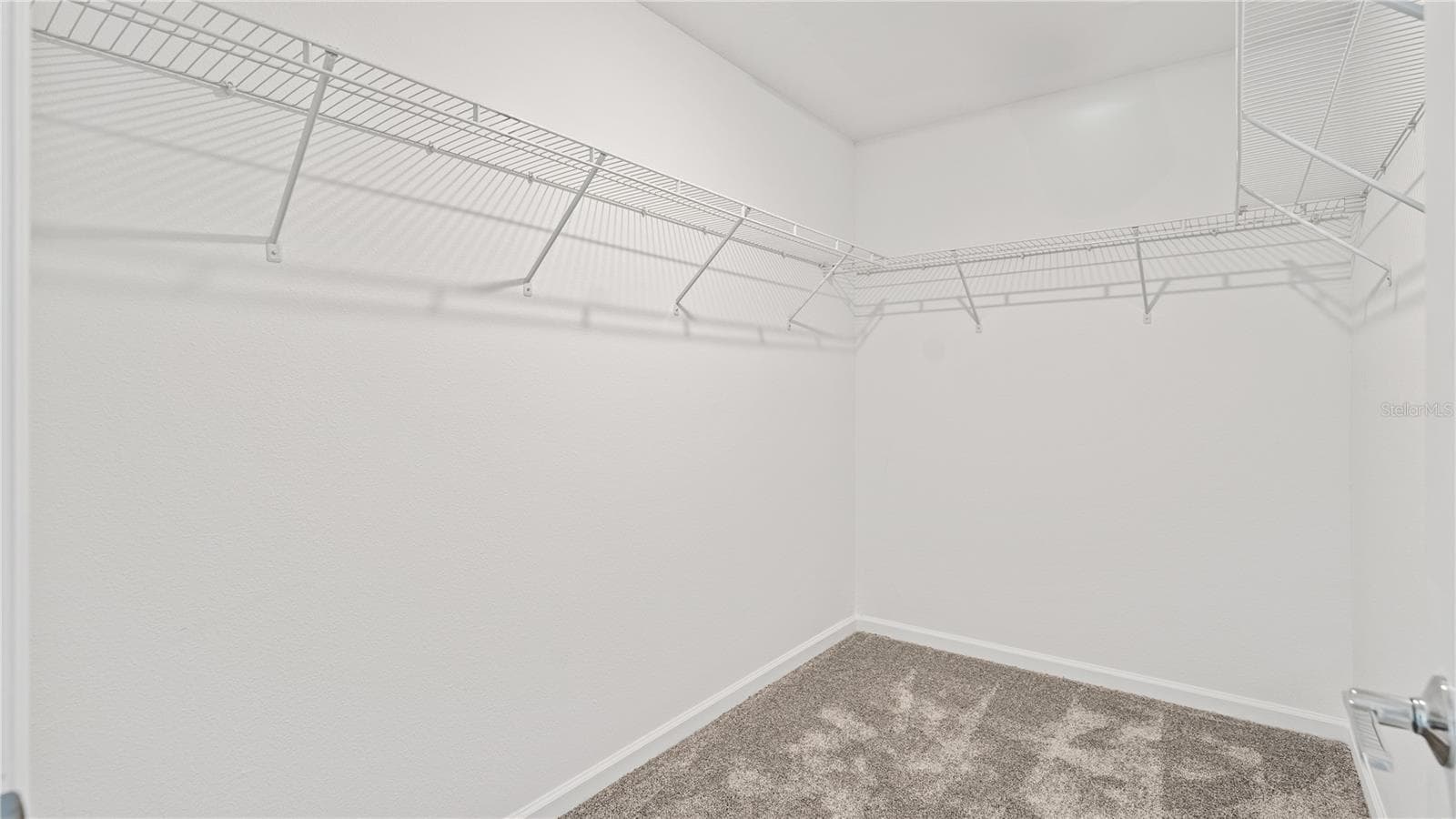 Townhouse at 5549 RONIN DR, ST CLOUD, photo 12 of 16