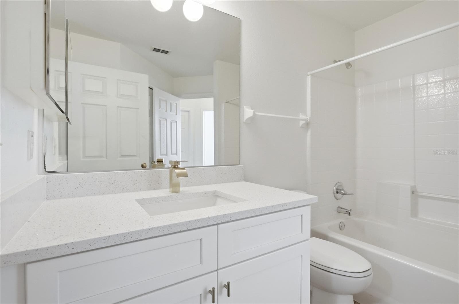 Single Family Residence at 1500 CASTERTON CIR, DAVENPORT, photo 15 of 36