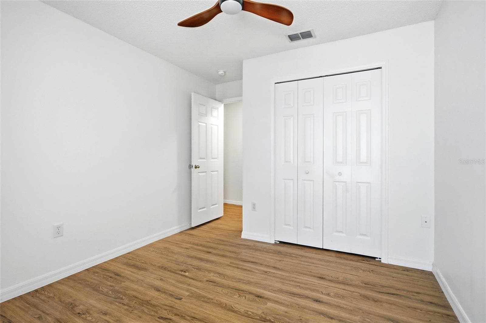 Single Family Residence at 1500 CASTERTON CIR, DAVENPORT, photo 18 of 36