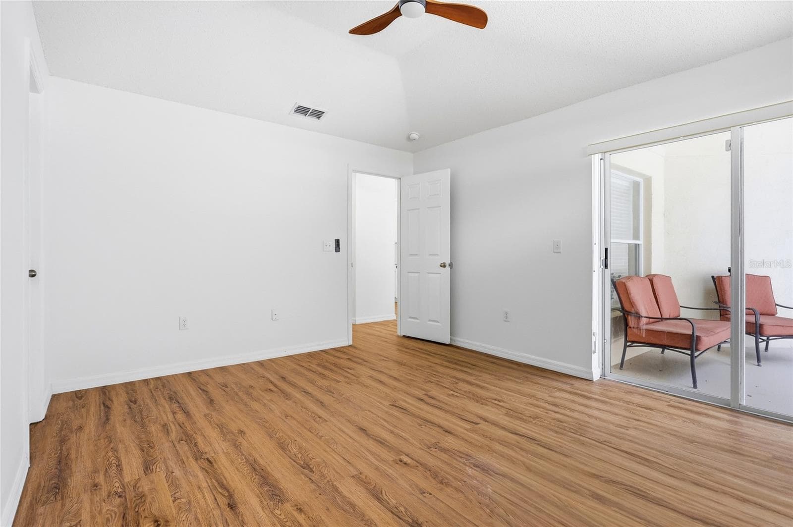Single Family Residence at 1500 CASTERTON CIR, DAVENPORT, photo 21 of 36