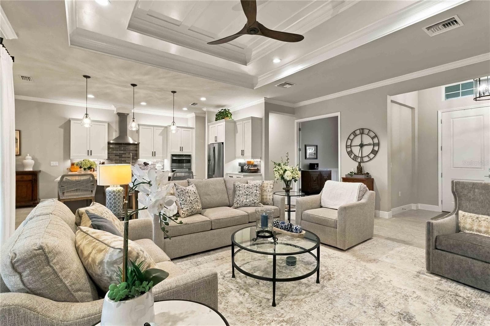 Great Room Tray Ceiling - 1906 151ST TER E, PARRISH