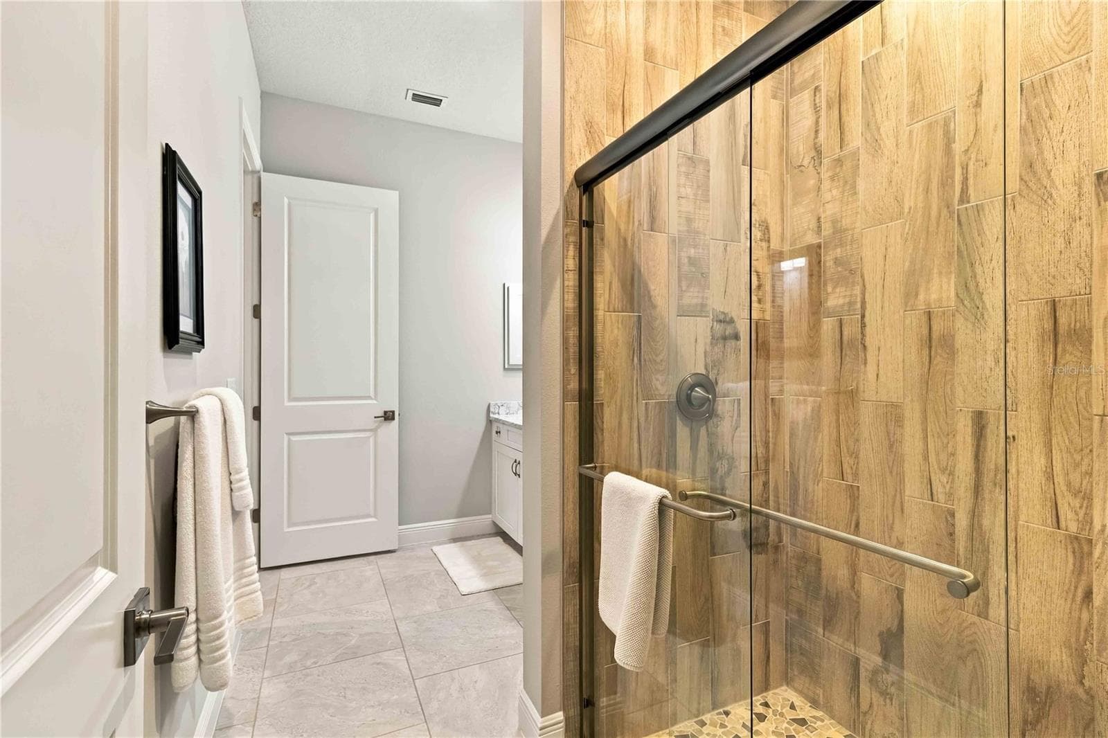 Custom Secondary Bathroom with Custom Tile Shower - 1906 151ST TER E, PARRISH