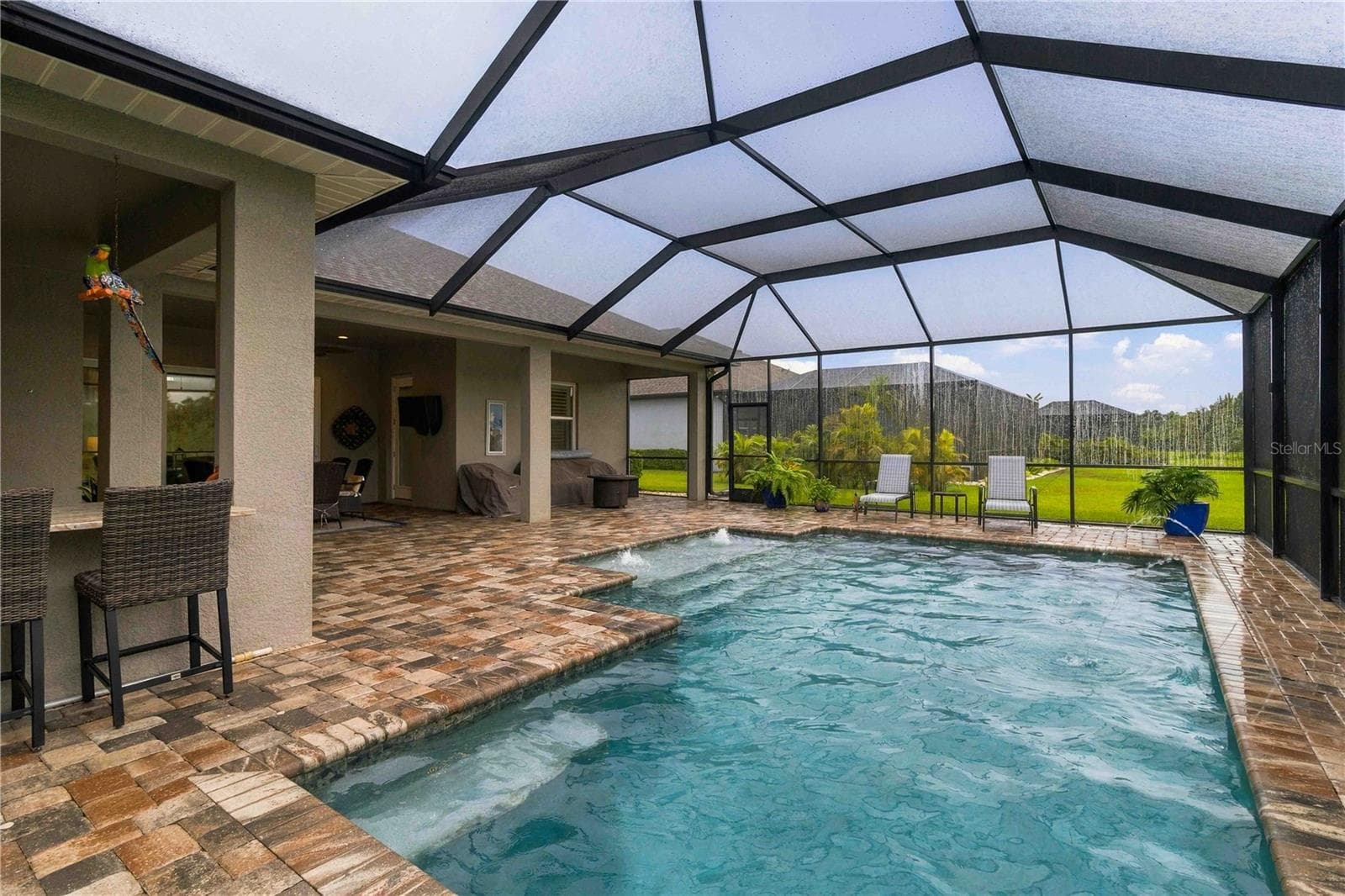 Stunning Pool with Fountain Features - 1906 151ST TER E, PARRISH
