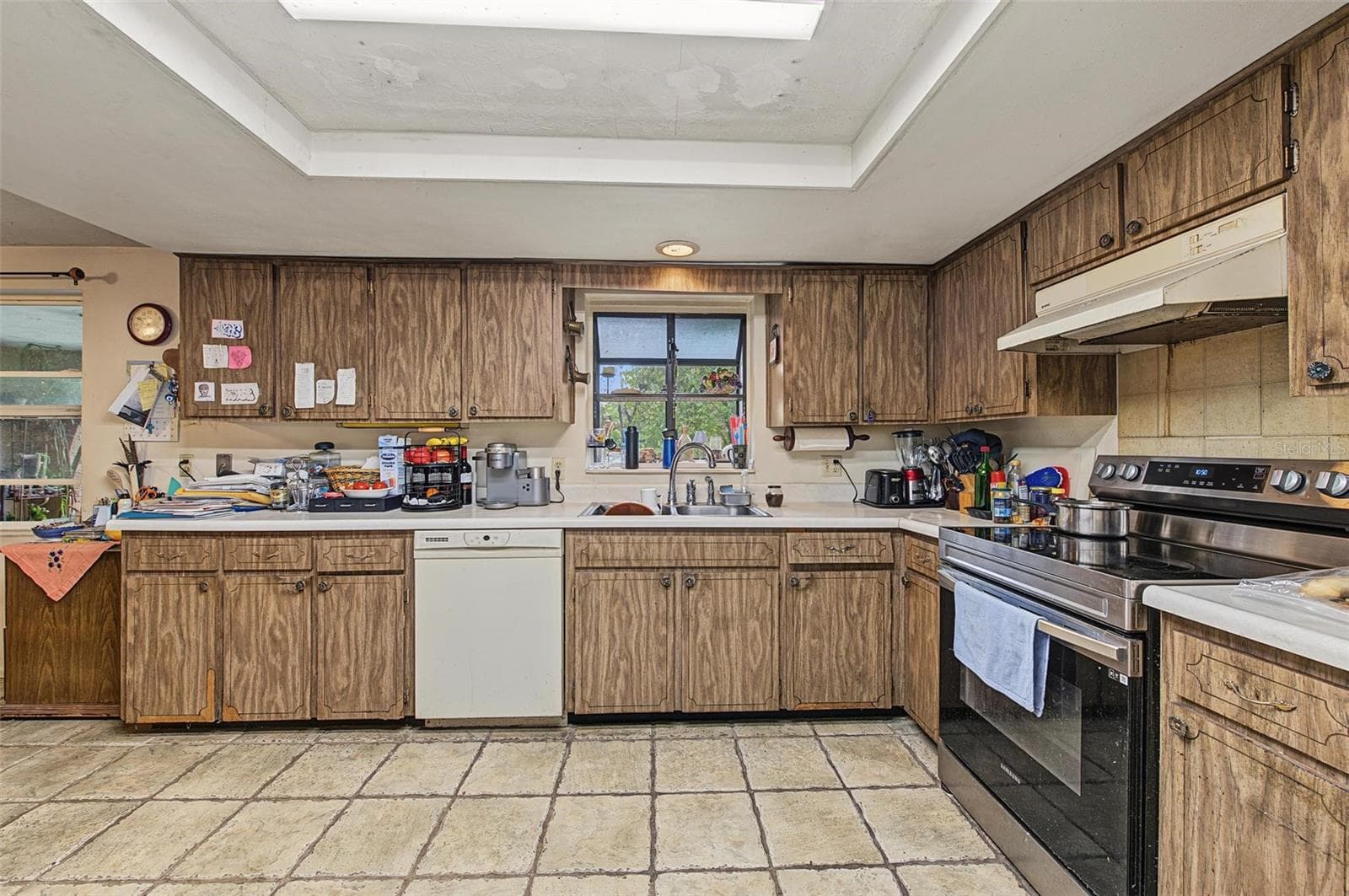 Single Family Residence at 7916 SLATE CT, NEW PORT RICHEY, photo 15 of 47