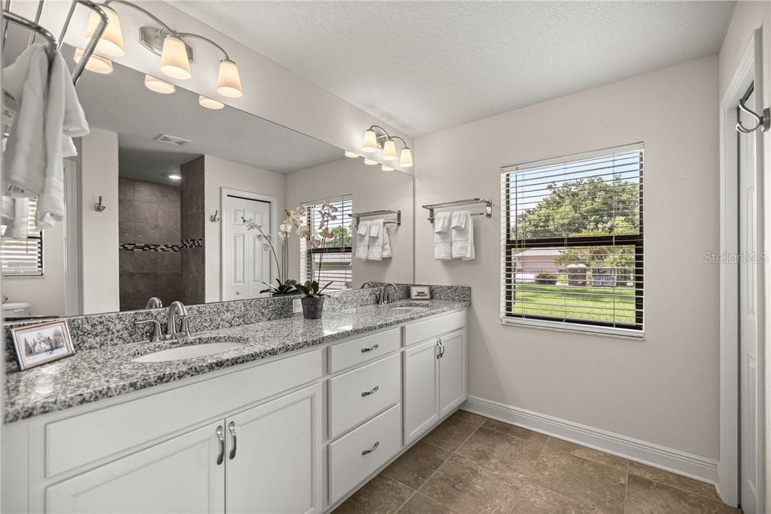 Single Family Residence at 3153 N Chandler DR, HERNANDO FL 34442, photo 29 of 65