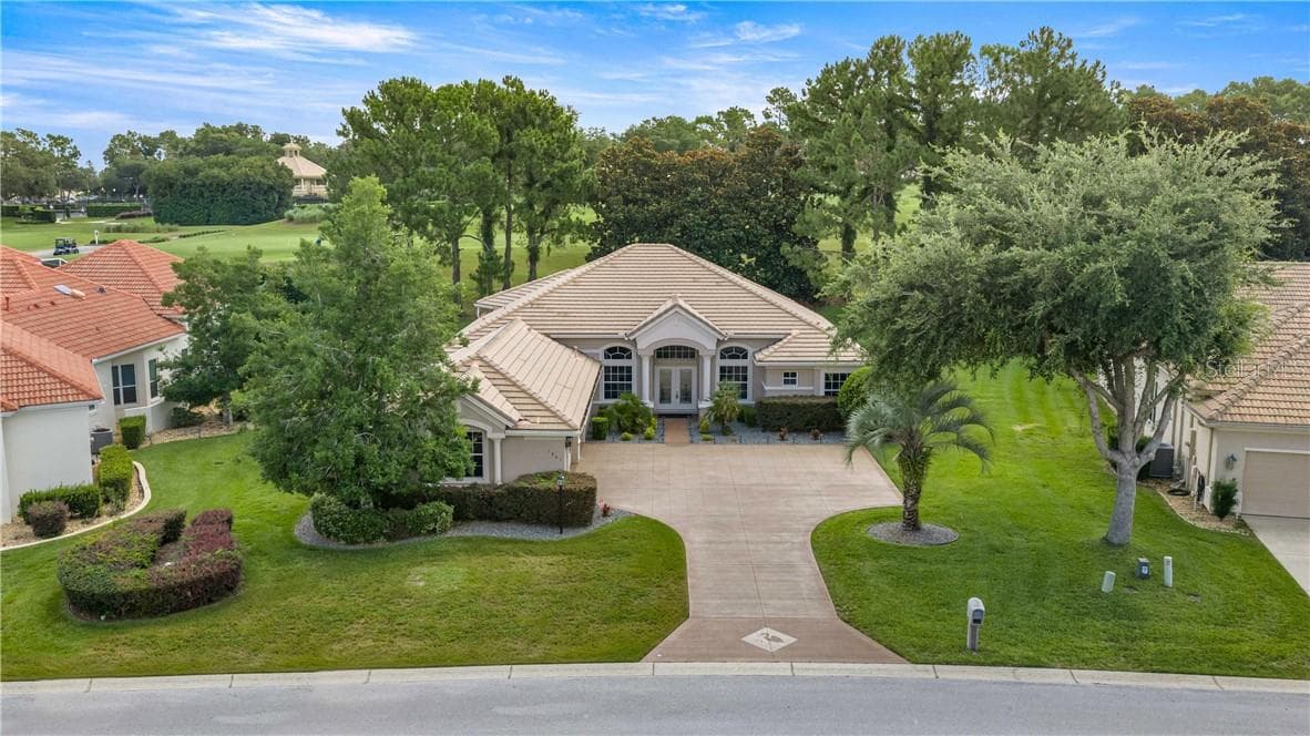 Single Family Residence at 1861 N Eagle Chase DR, HERNANDO FL 34442, photo 3 of 97