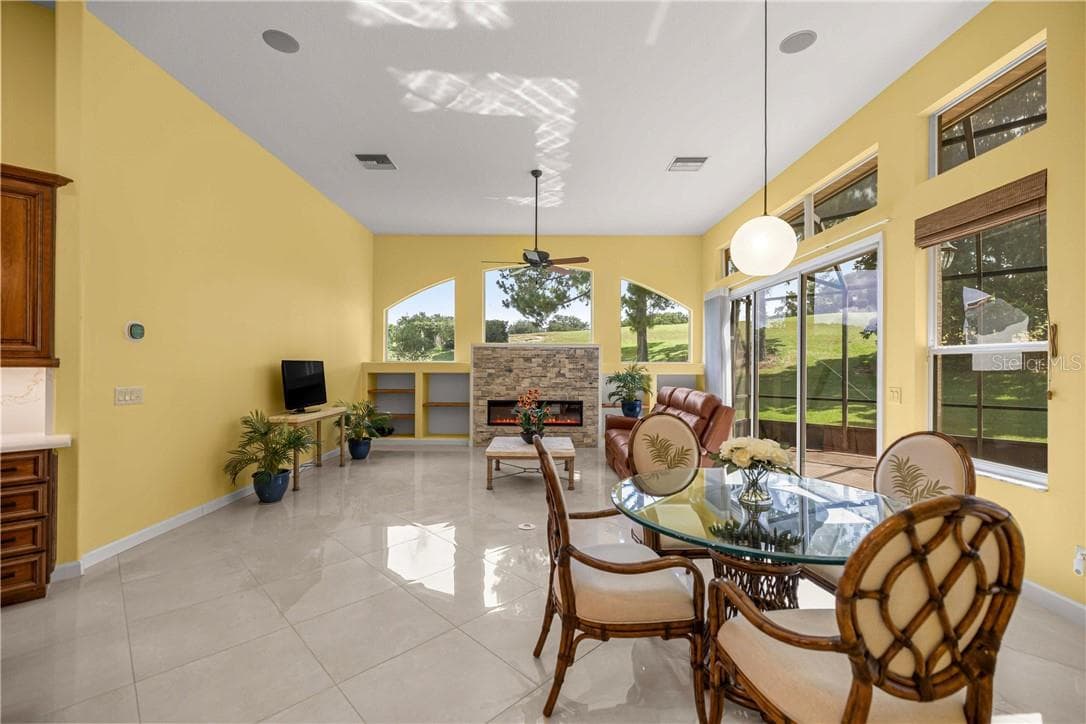 Single Family Residence at 1861 N Eagle Chase DR, HERNANDO FL 34442, photo 13 of 97