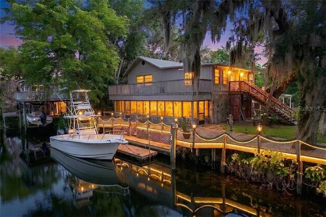 11590 N Kayak PT, INGLIS FL 34449