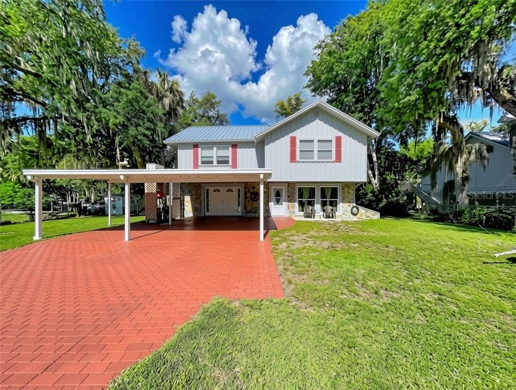 Single Family Residence at 11590 N Kayak PT, INGLIS FL 34449, photo 5 of 71