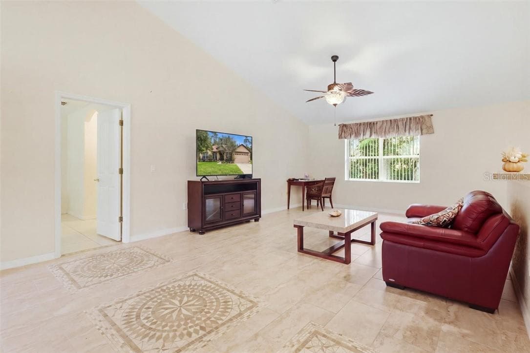 Single Family Residence at 6 Dianthus CT, HOMOSASSA FL 34446, Homosassa, photo 9 of 48