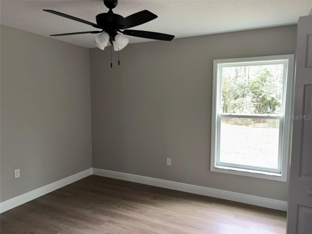Single Family Residence at 830 W Hemlock DR, DUNNELLON FL 34434, Dunnellon, photo 25 of 28
