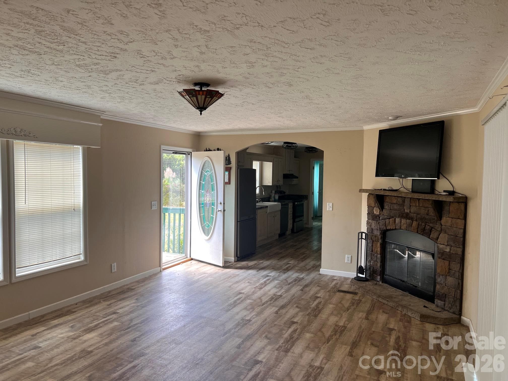 Single Family Residence at 230 Squirrel Run, Salisbury, photo 2 of 20