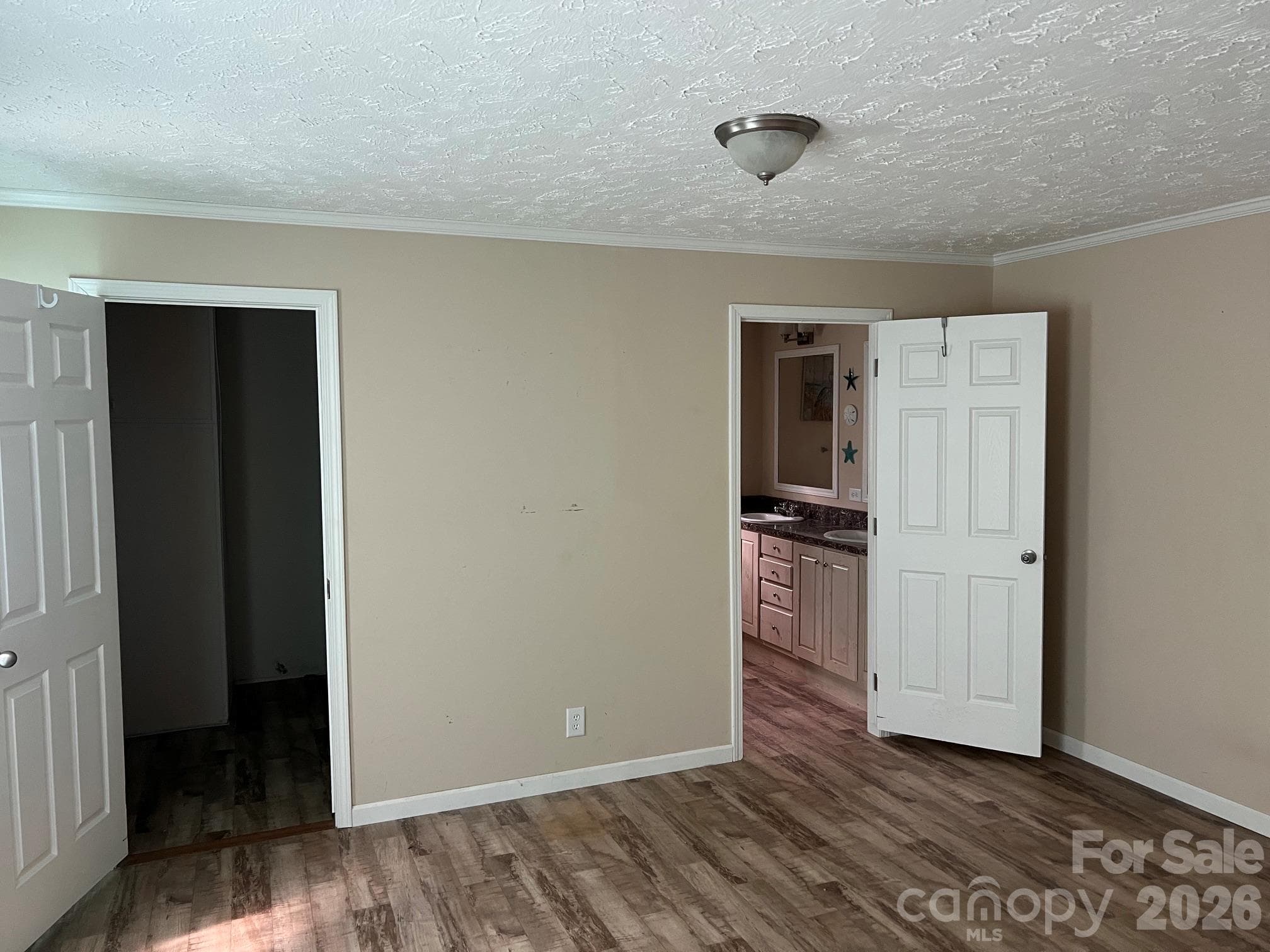 Single Family Residence at 230 Squirrel Run, Salisbury, photo 6 of 20