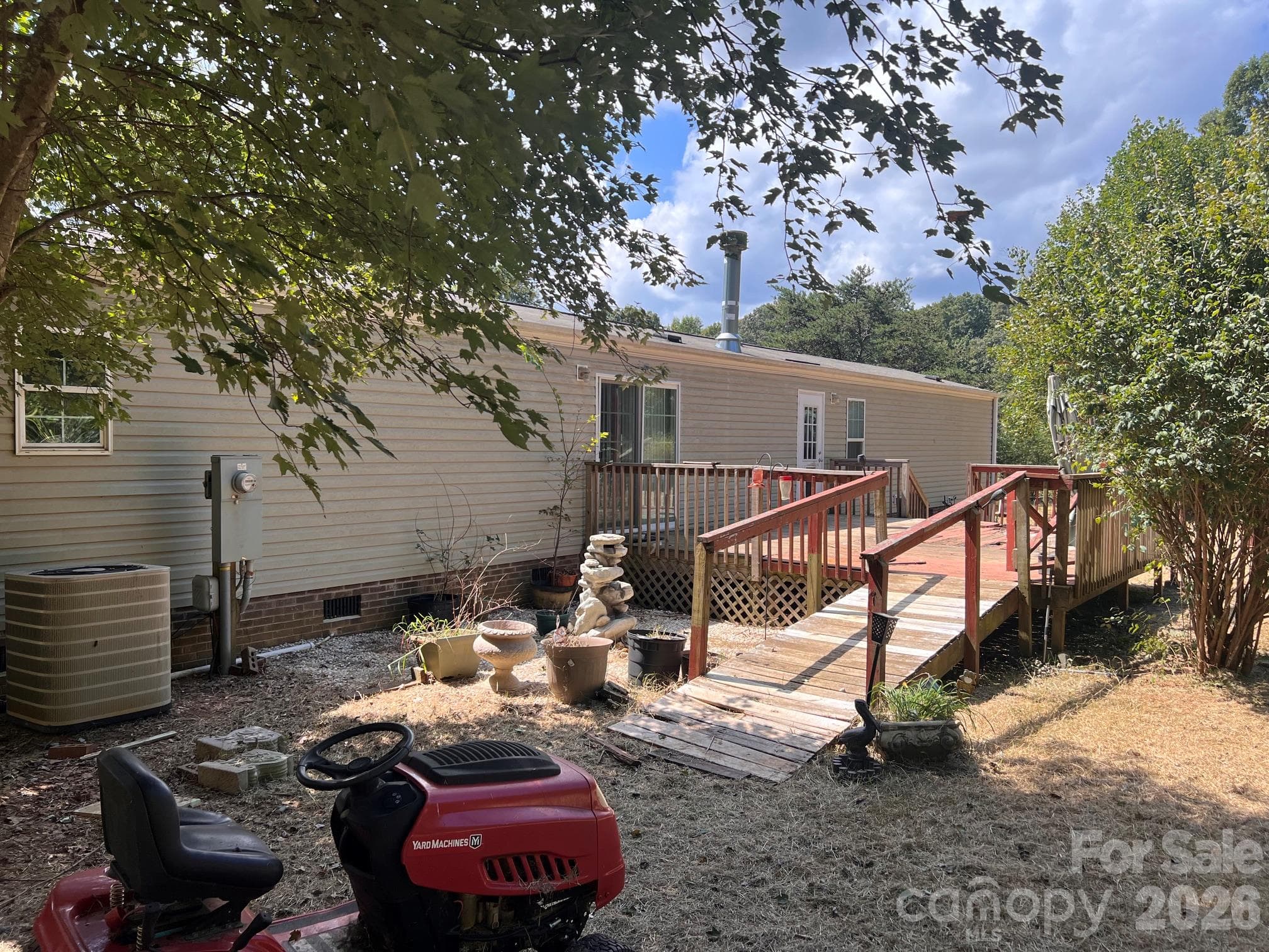Single Family Residence at 230 Squirrel Run, Salisbury, photo 13 of 20