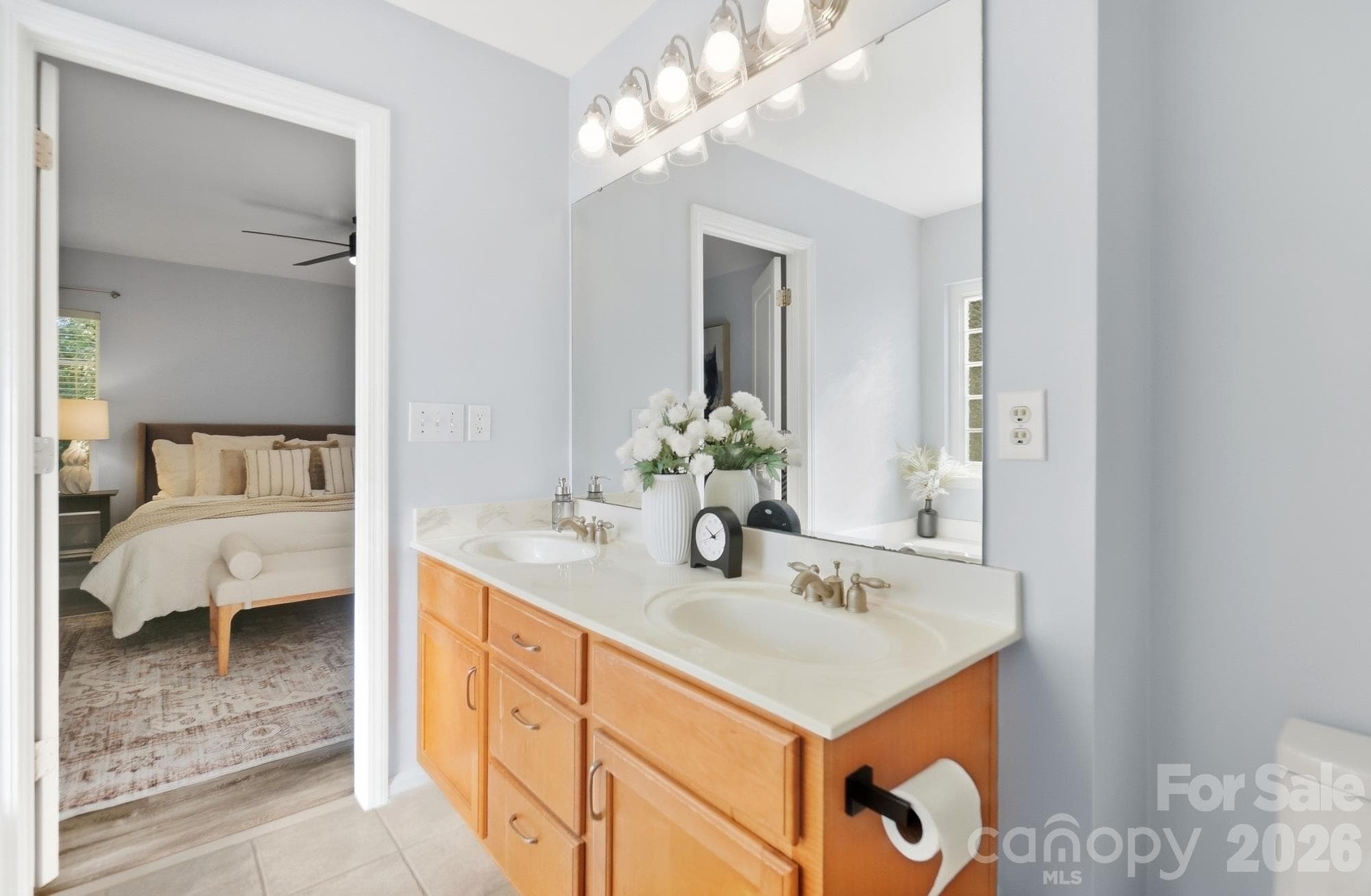 Dual Vanity Sinks - 10329 Misty Moss Court, Mint Hill