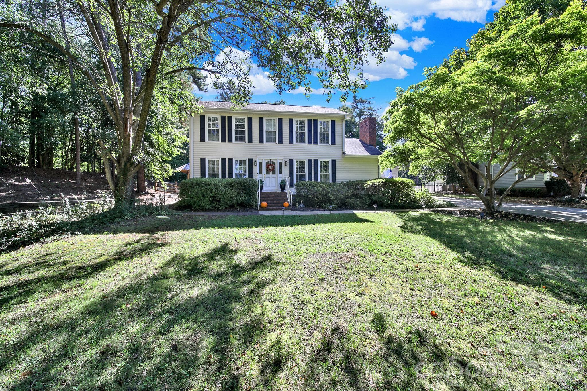 1219 Honeybee Trail