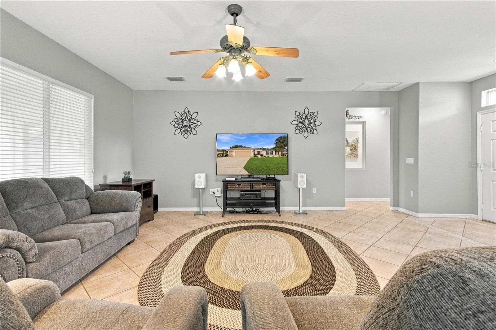 Single Family Residence at 9561 SE 124TH LOOP, SUMMERFIELD, photo 5 of 23