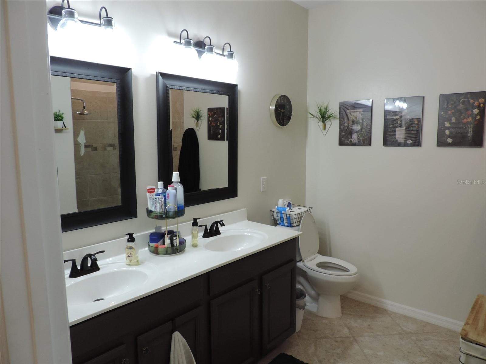 Primary bathroom - 5070 LAYTON DR, VENICE