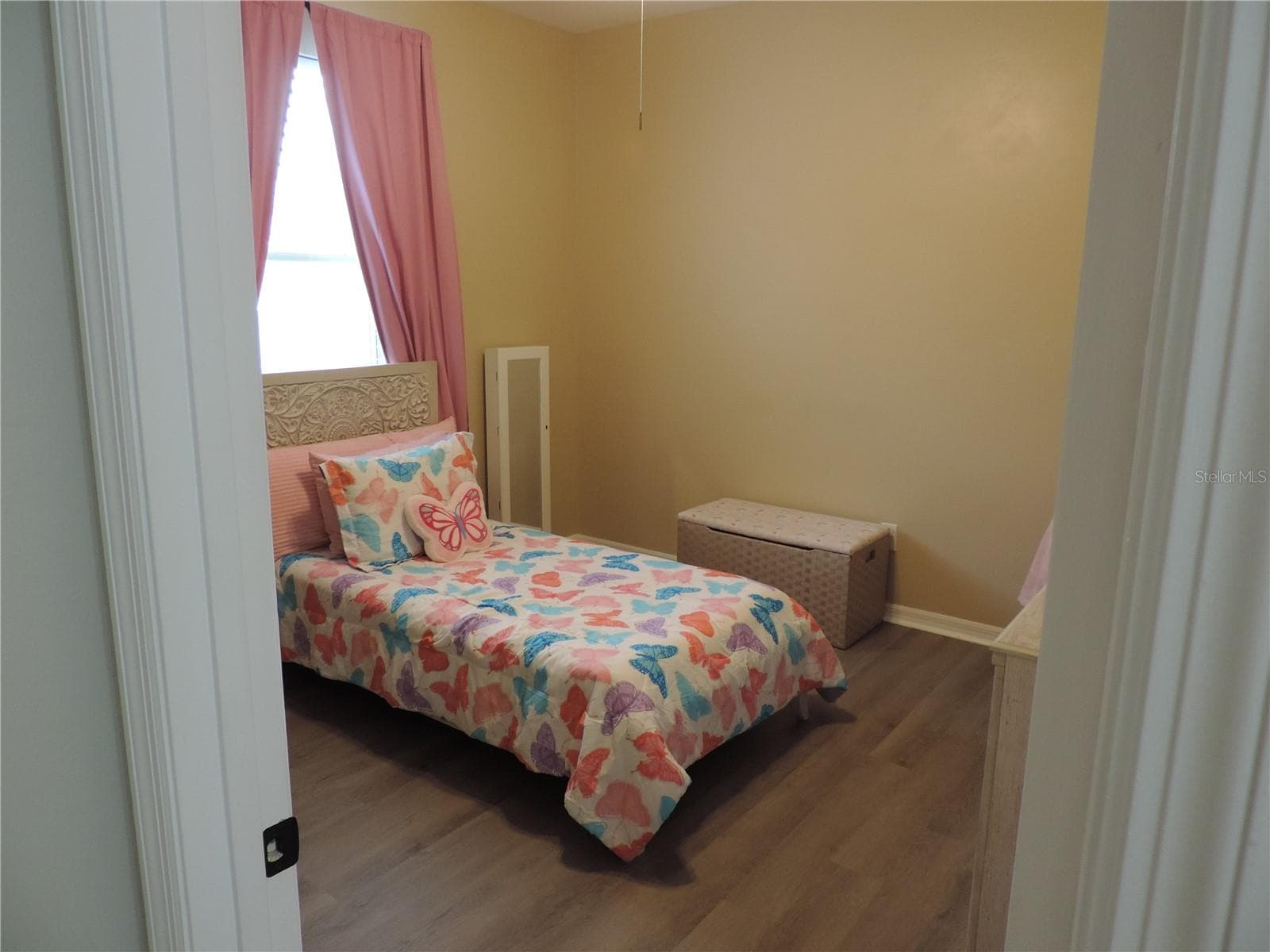 2nd view of second bedroom - 5070 LAYTON DR, VENICE