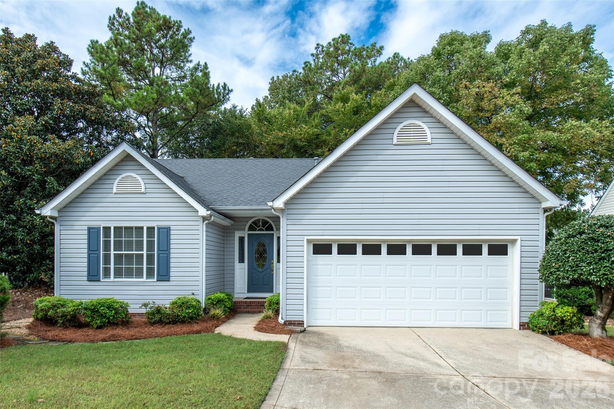 1089 Weddington Woods Street NW