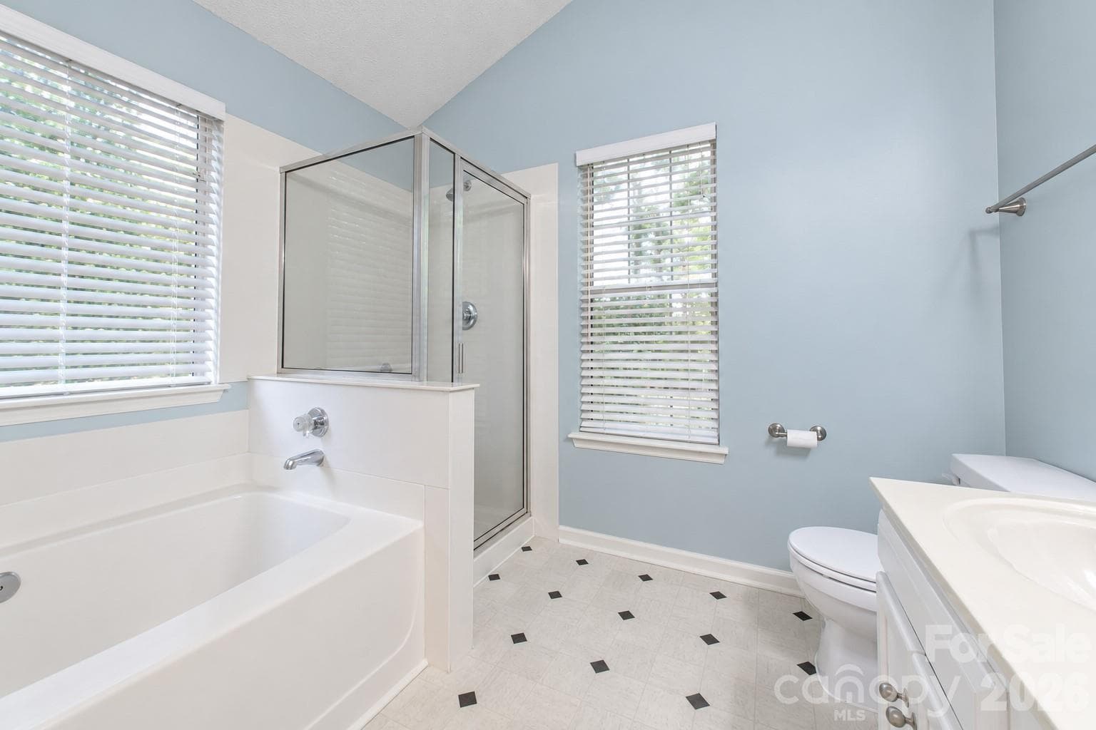 Single Family Residence at 1089 Weddington Woods Street NW, Concord, photo 8 of 15