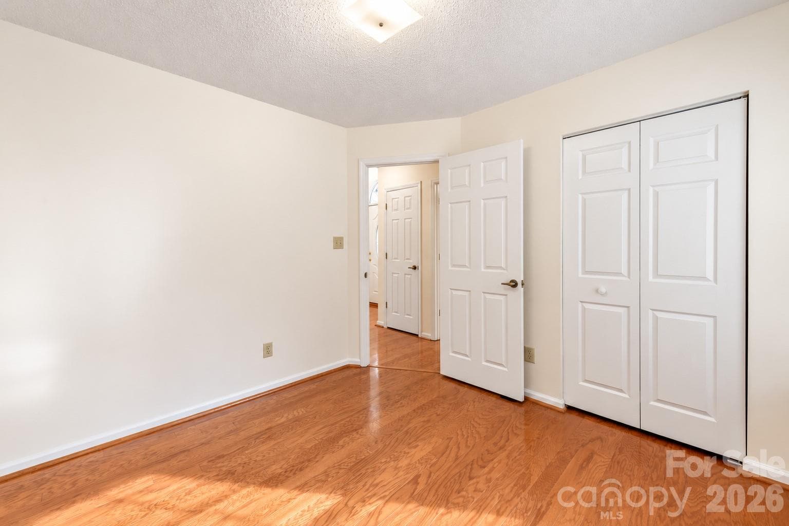 Single Family Residence at 1089 Weddington Woods Street NW, Concord, photo 11 of 15