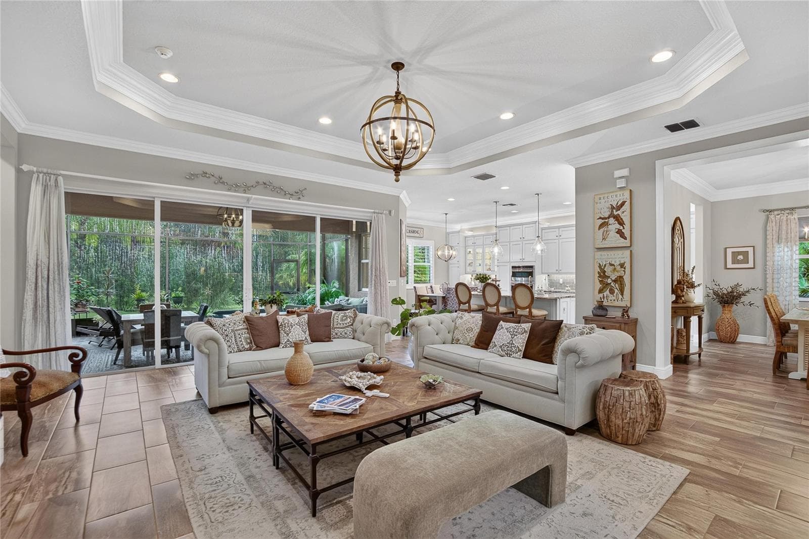Single Family Residence at 5002 EMERALD ISLE DR, WIMAUMA, photo 8 of 93