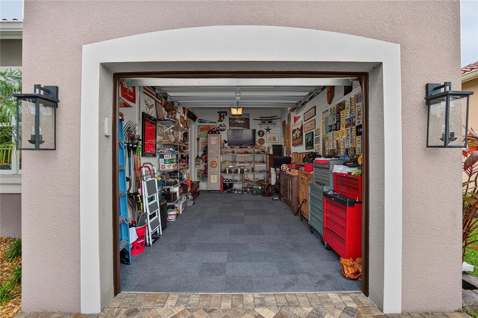 3rd Car Air-Conditioned Garage - 5002 EMERALD ISLE DR, WIMAUMA