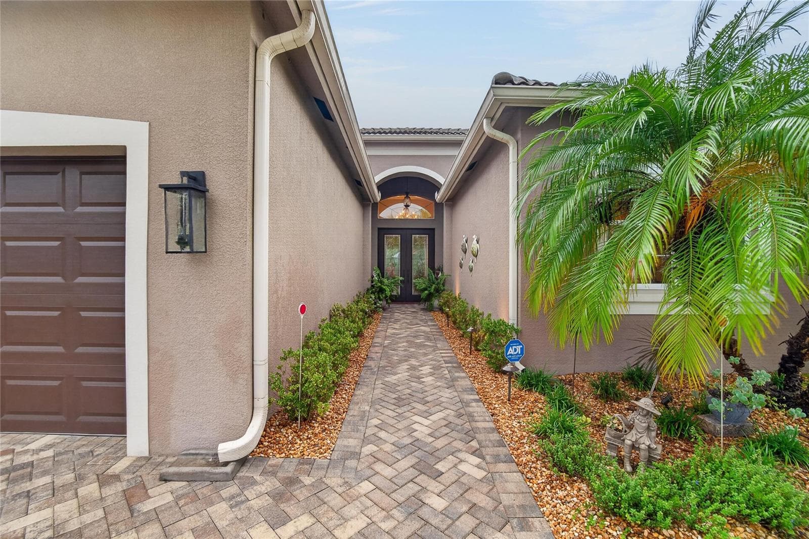 Single Family Residence at 5002 EMERALD ISLE DR, WIMAUMA, photo 60 of 93