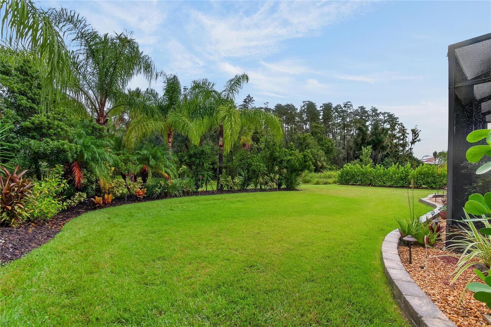 Private Exterior Rear Lawn - 5002 EMERALD ISLE DR, WIMAUMA