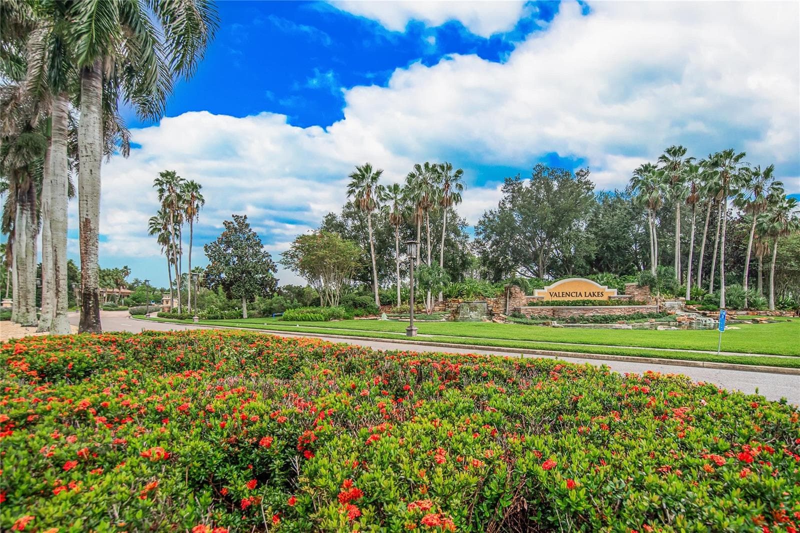 Community Entrance Off of Highway 301 - 5002 EMERALD ISLE DR, WIMAUMA