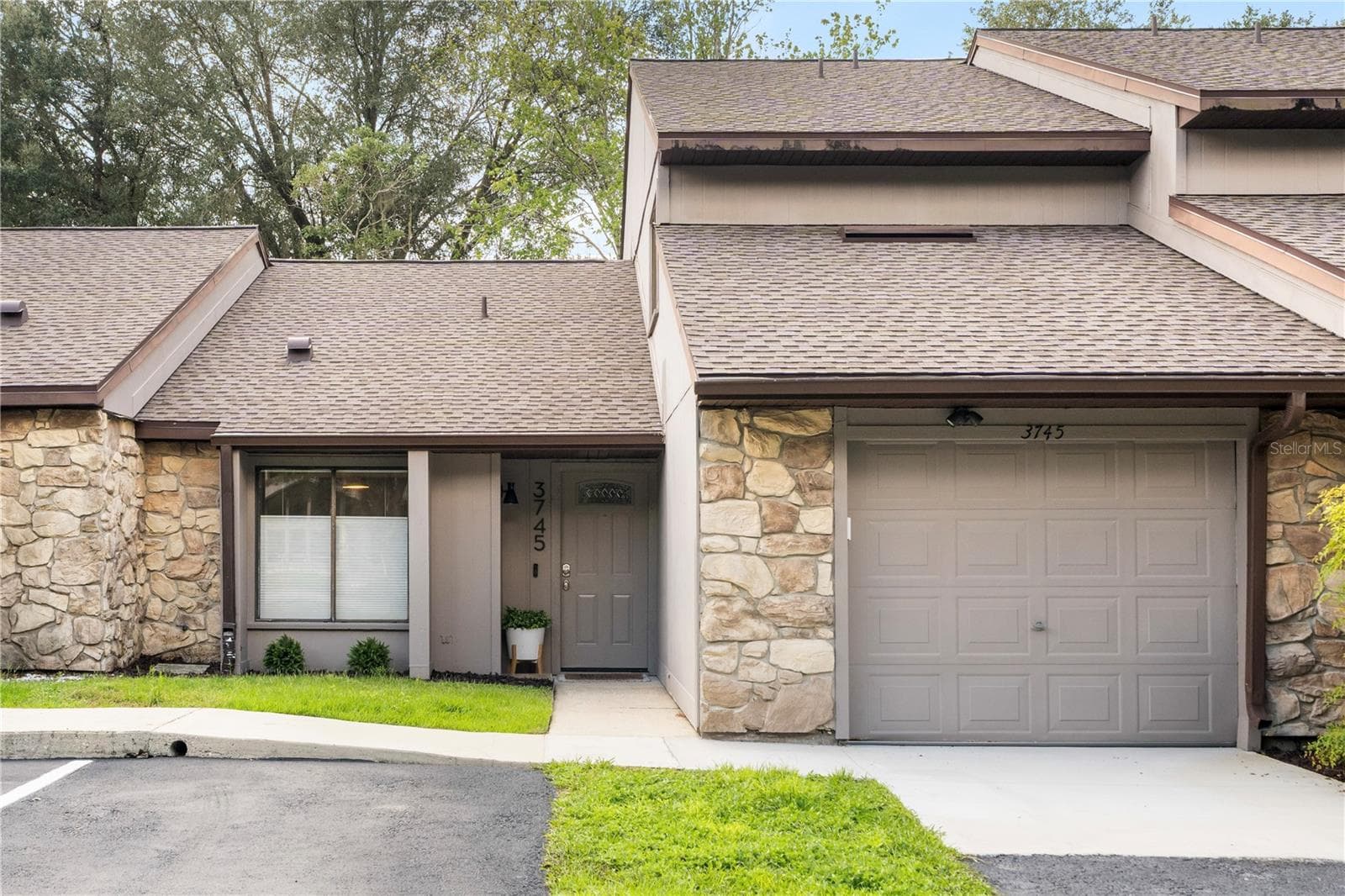 New roof and exterior - 3745 NW 58TH PL, GAINESVILLE